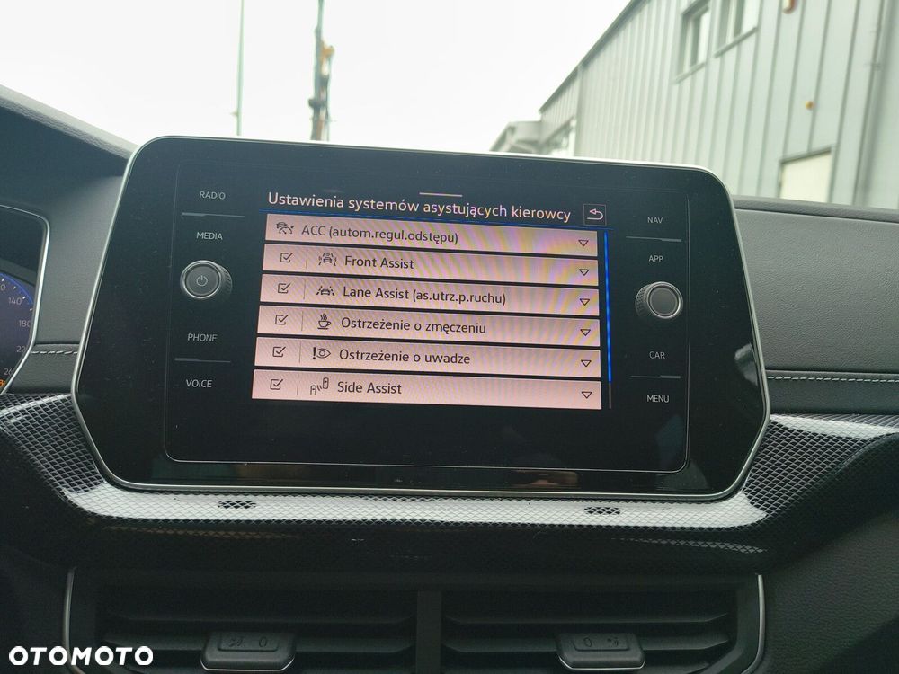 Volkswagen T-Cross 1.0 TSI R-Line Plus DSG - 29