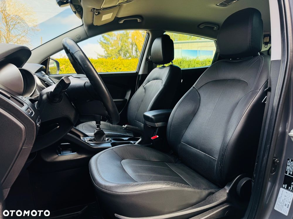 Hyundai ix35 2.0 CRDi Premium - 26