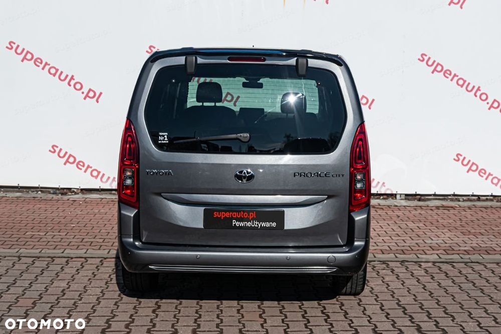Toyota Proace City Verso - 11