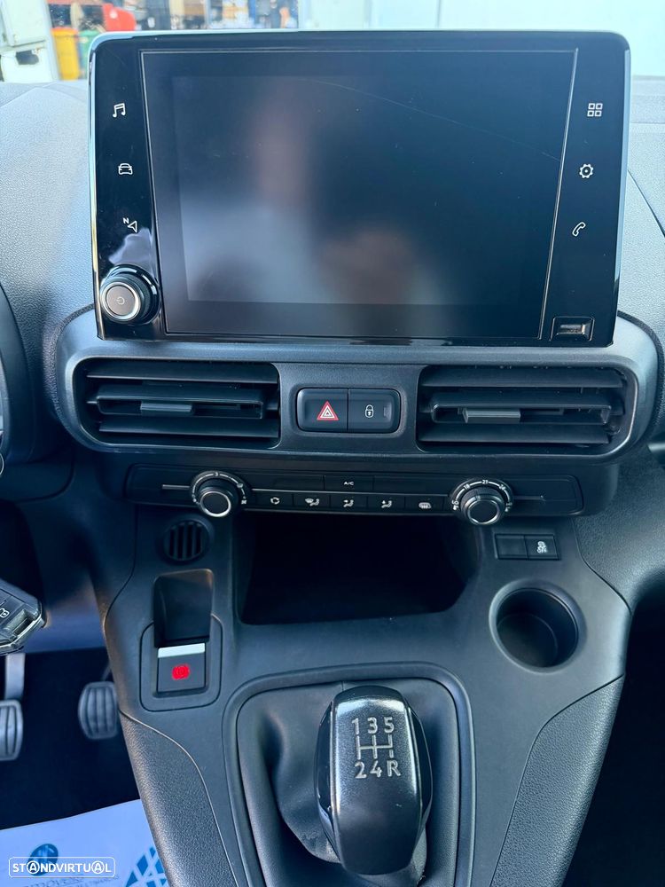 Citroën BERLINGO GPS/ CAMARA - 11