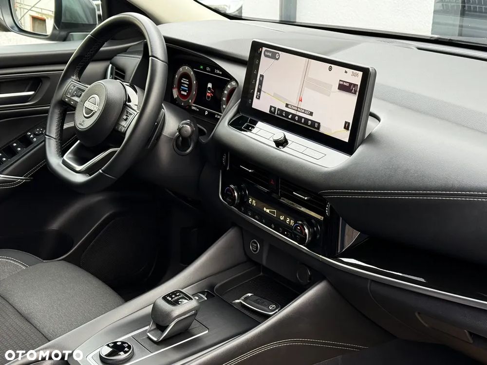 Nissan Qashqai 1.3 DIG-T MHEV Xtronic N-Connecta - 8