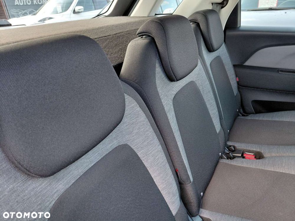 Citroën C4 Picasso - 17