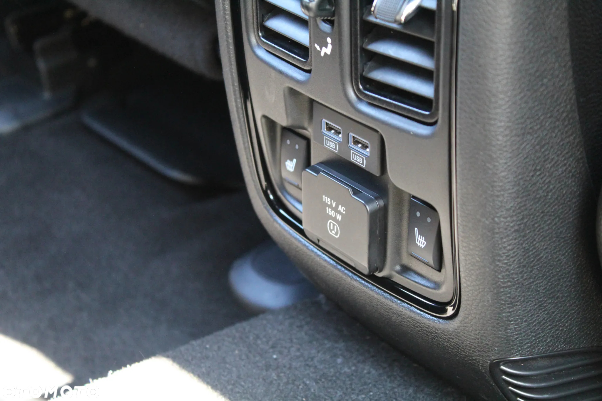 Dodge Durango - 26