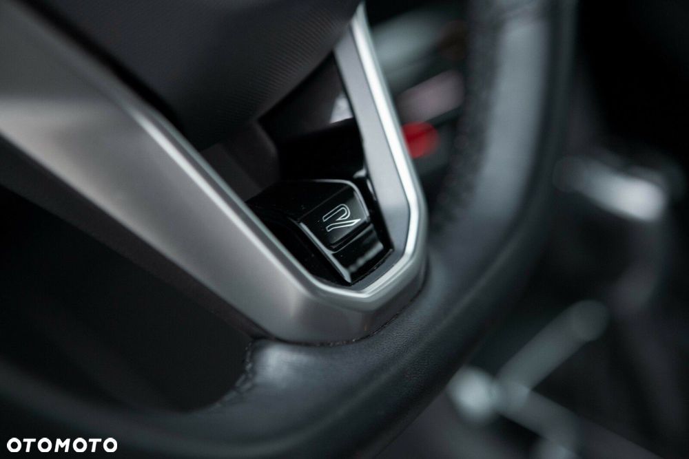 Volkswagen Tiguan Allspace 2.0 TSI 4Mot R-Line DSG - 18