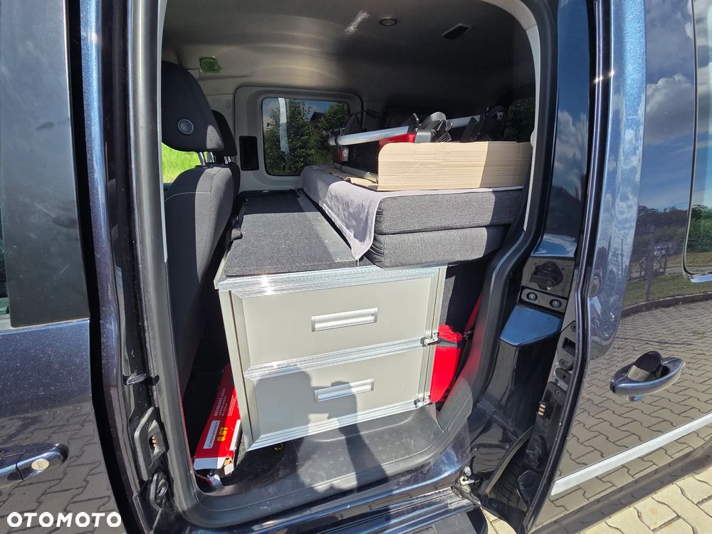 Volkswagen Caddy - 14