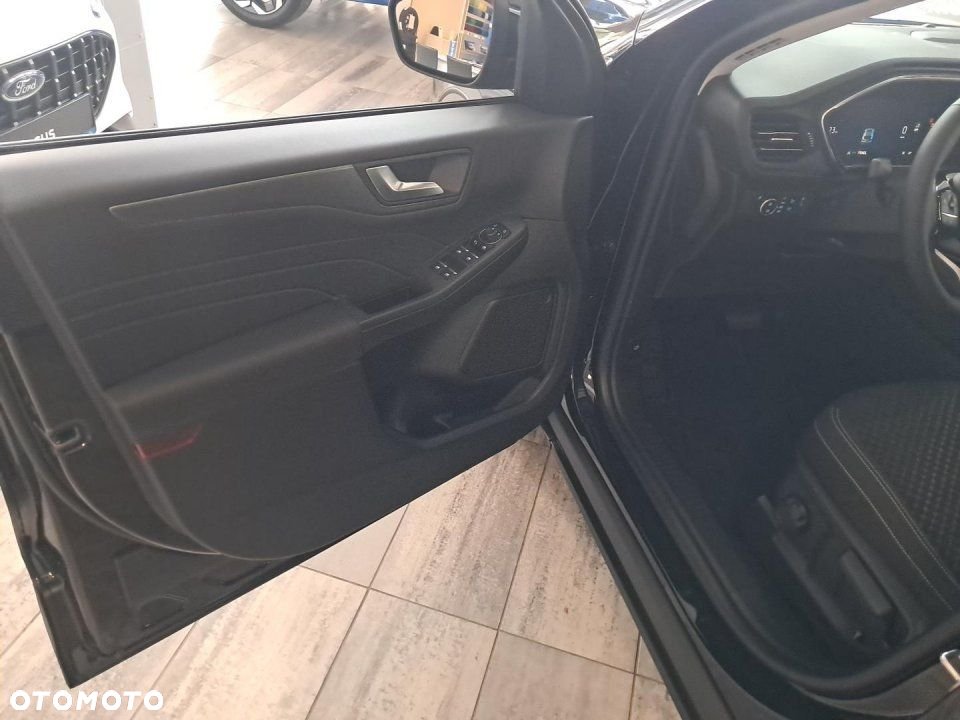 Ford Kuga - 12