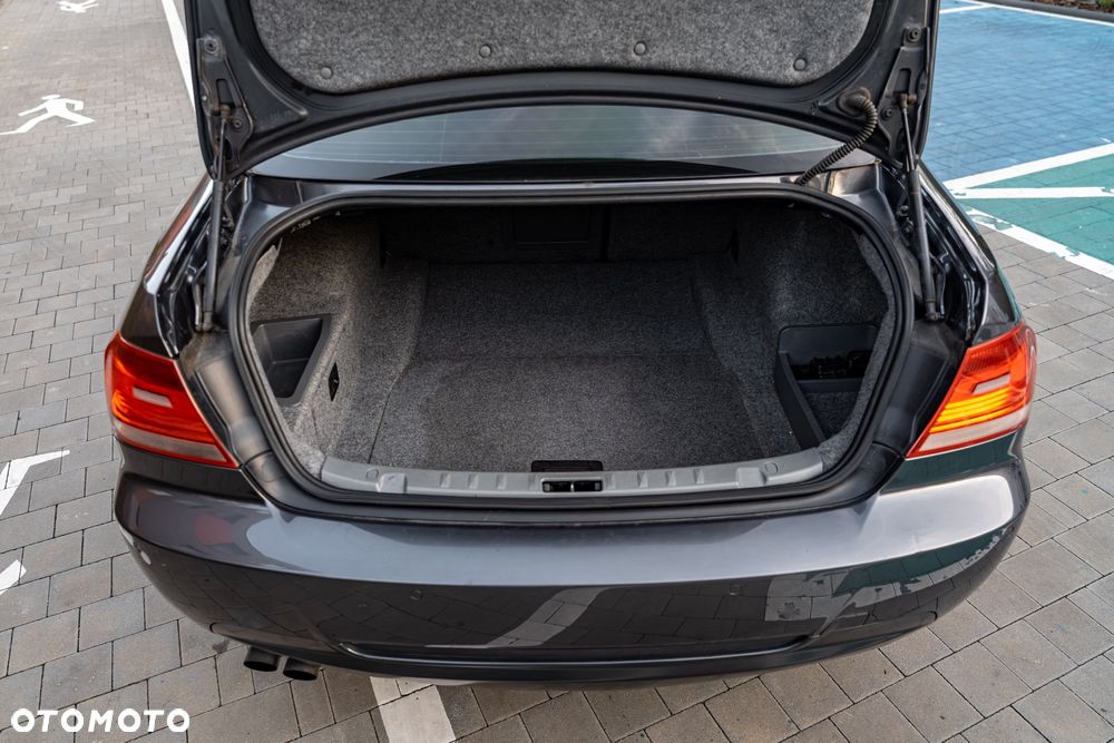 BMW Seria 3 330d - 20