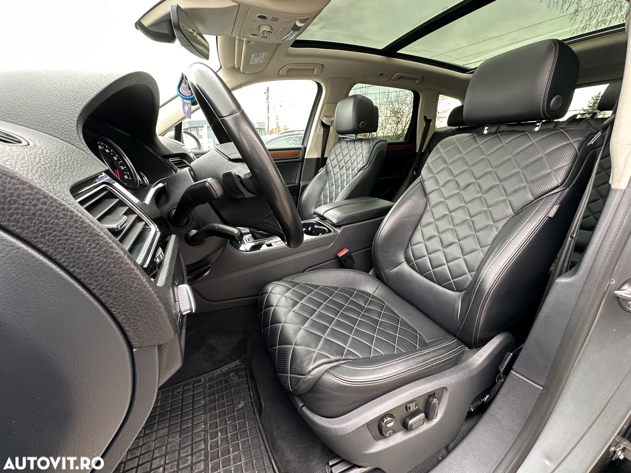 Volkswagen Touareg V6 TDI BMT Supreme Plus - 6