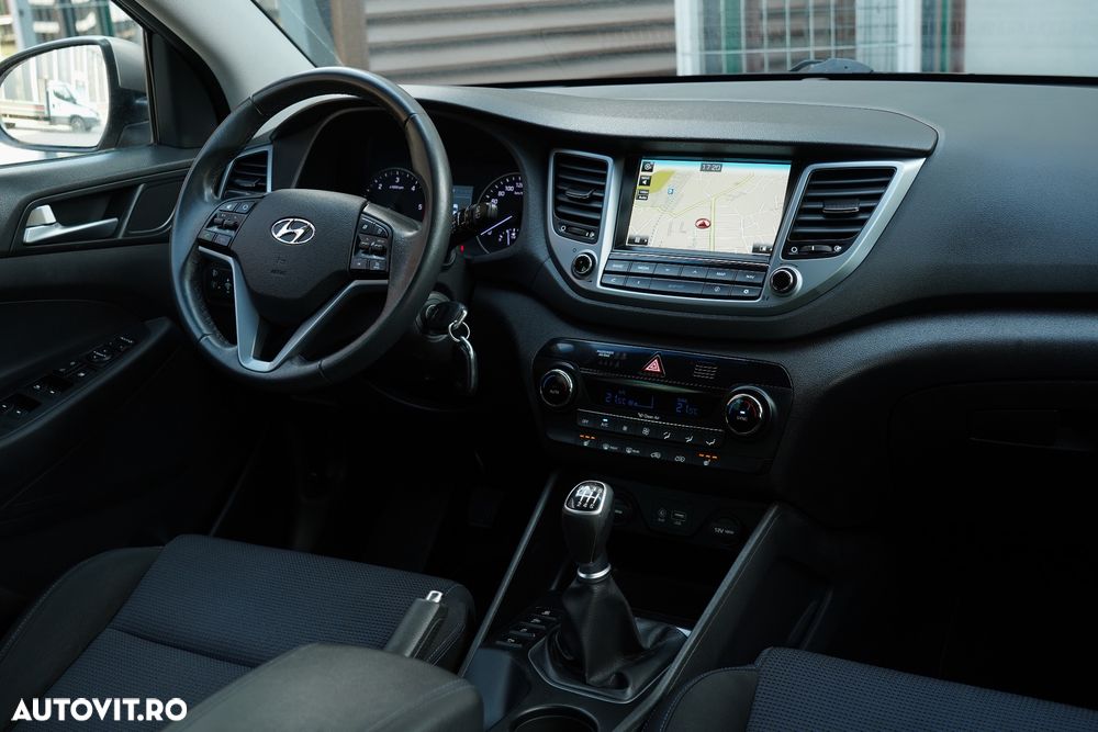 Hyundai Tucson blue 1.7 CRDi 2WD Classic - 9