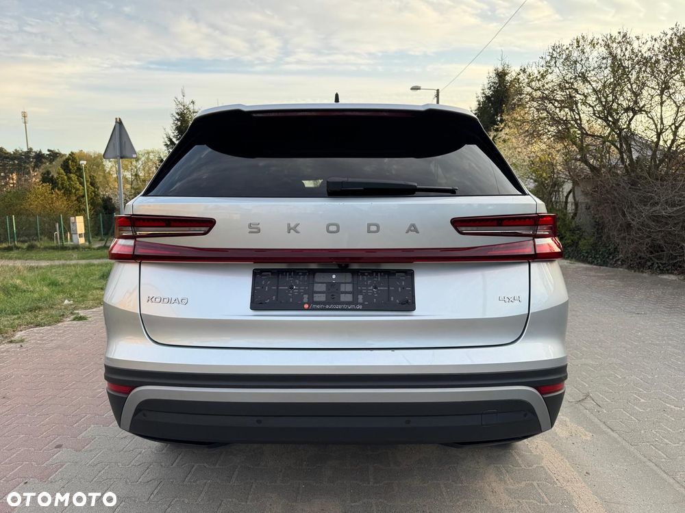 Skoda Kodiaq 2.0 TDI 4x4 DSG Selection - 10