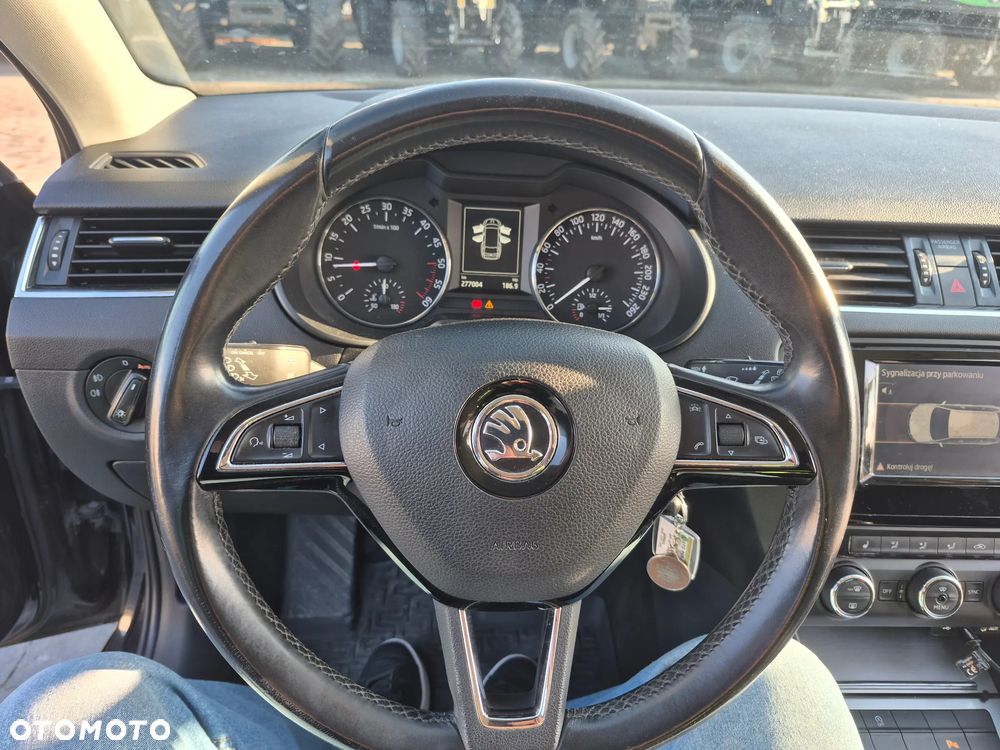 Skoda Octavia 2.0 TDI Style - 12