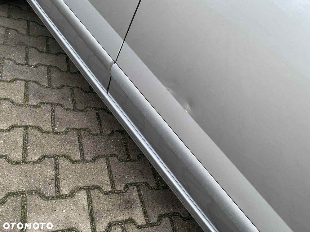 Peugeot 5008 HDI FAP 150 Premium - 27