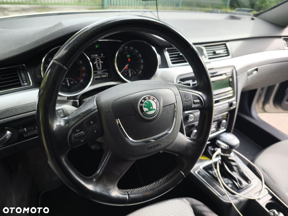 Skoda Superb - 16