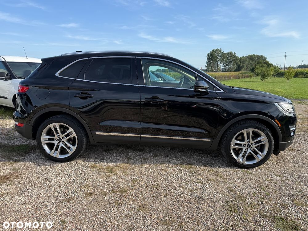 Lincoln MKC - 8