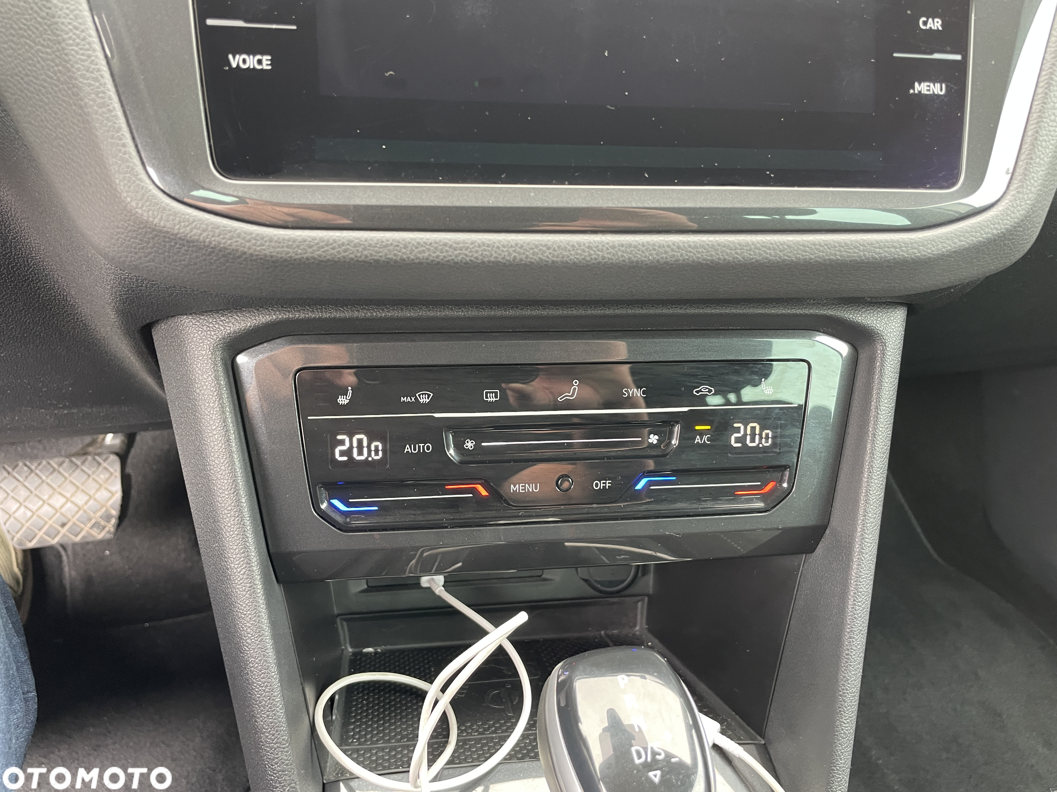 Volkswagen Tiguan 2.0 TSI 4Mot Elegance DSG - 17