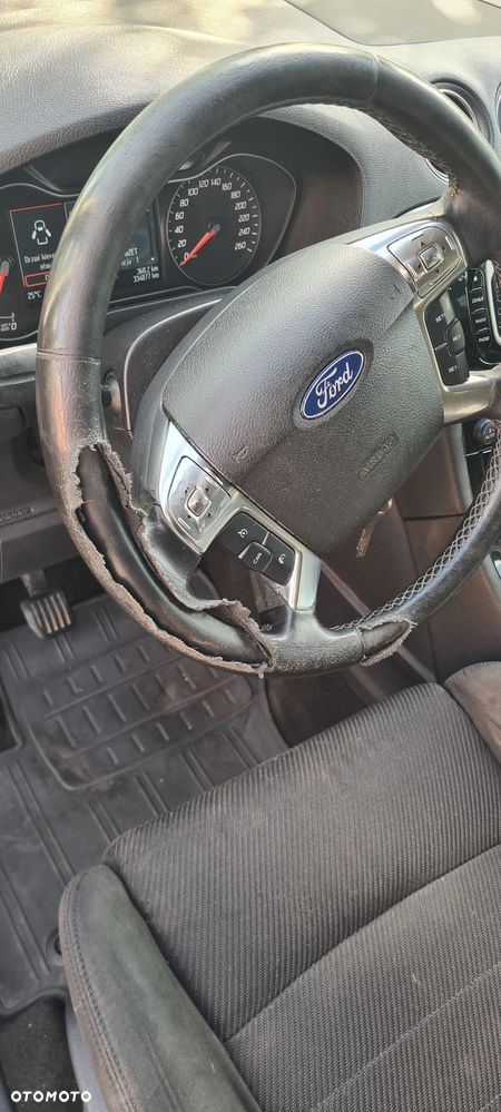 Ford S-Max 2.0 TDCi DPF Titanium - 15