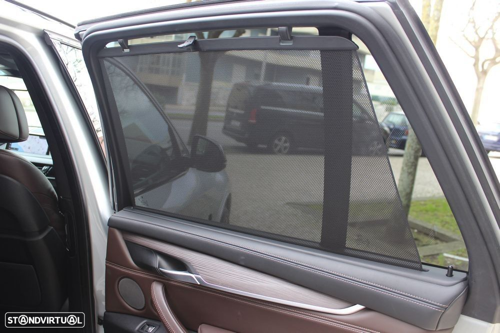 BMW X5 25 d xDrive Pack M - 27