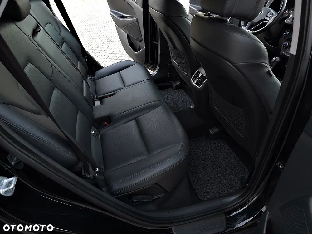 Hyundai Tucson 2.0 CRDI Premium 4WD - 36