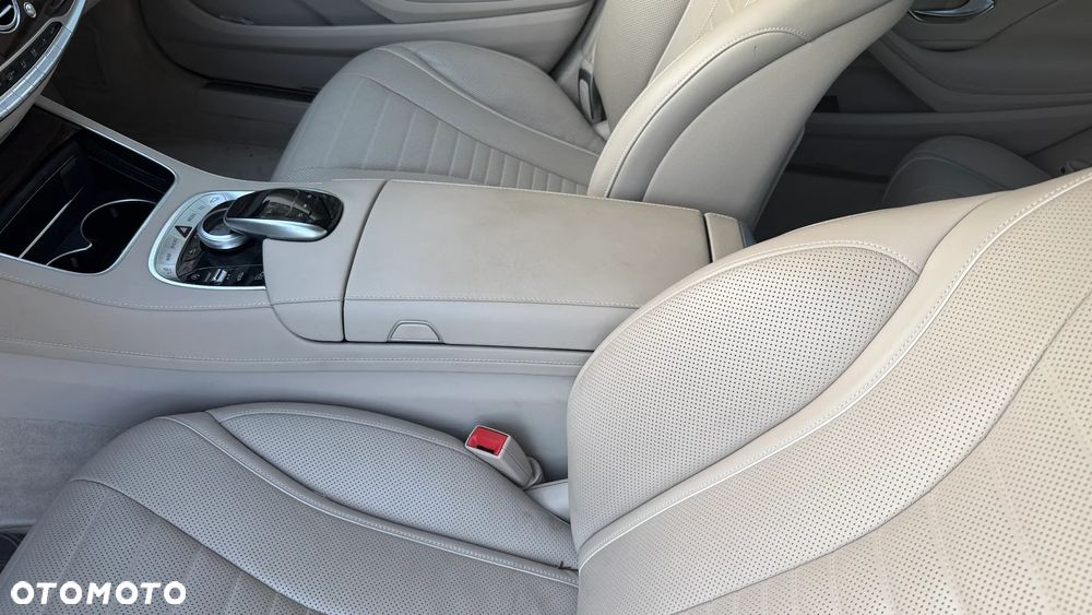 Mercedes-Benz Klasa S 560 L 4Matic 9G-TRONIC - 13