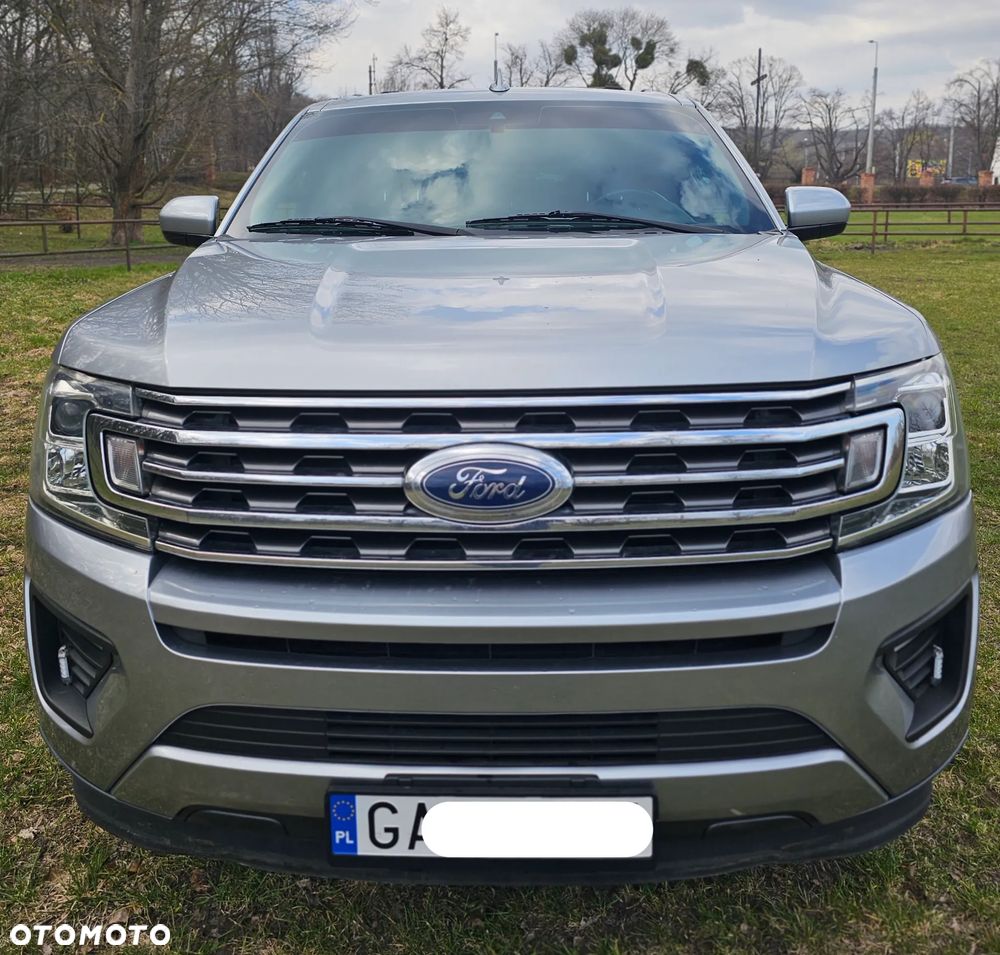 Ford Expedition - 4
