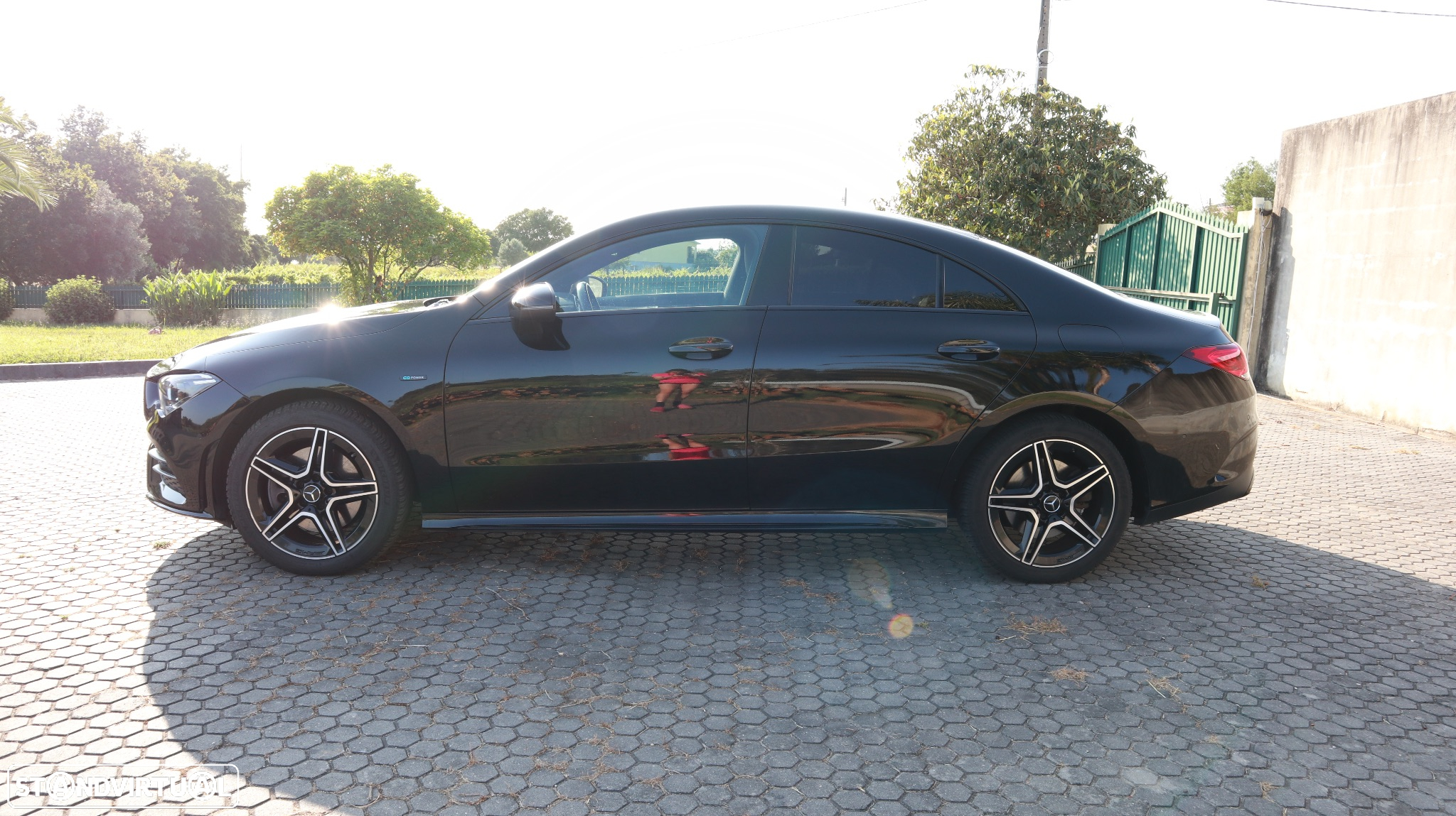 Mercedes-Benz CLA 250 e AMG Line - 5