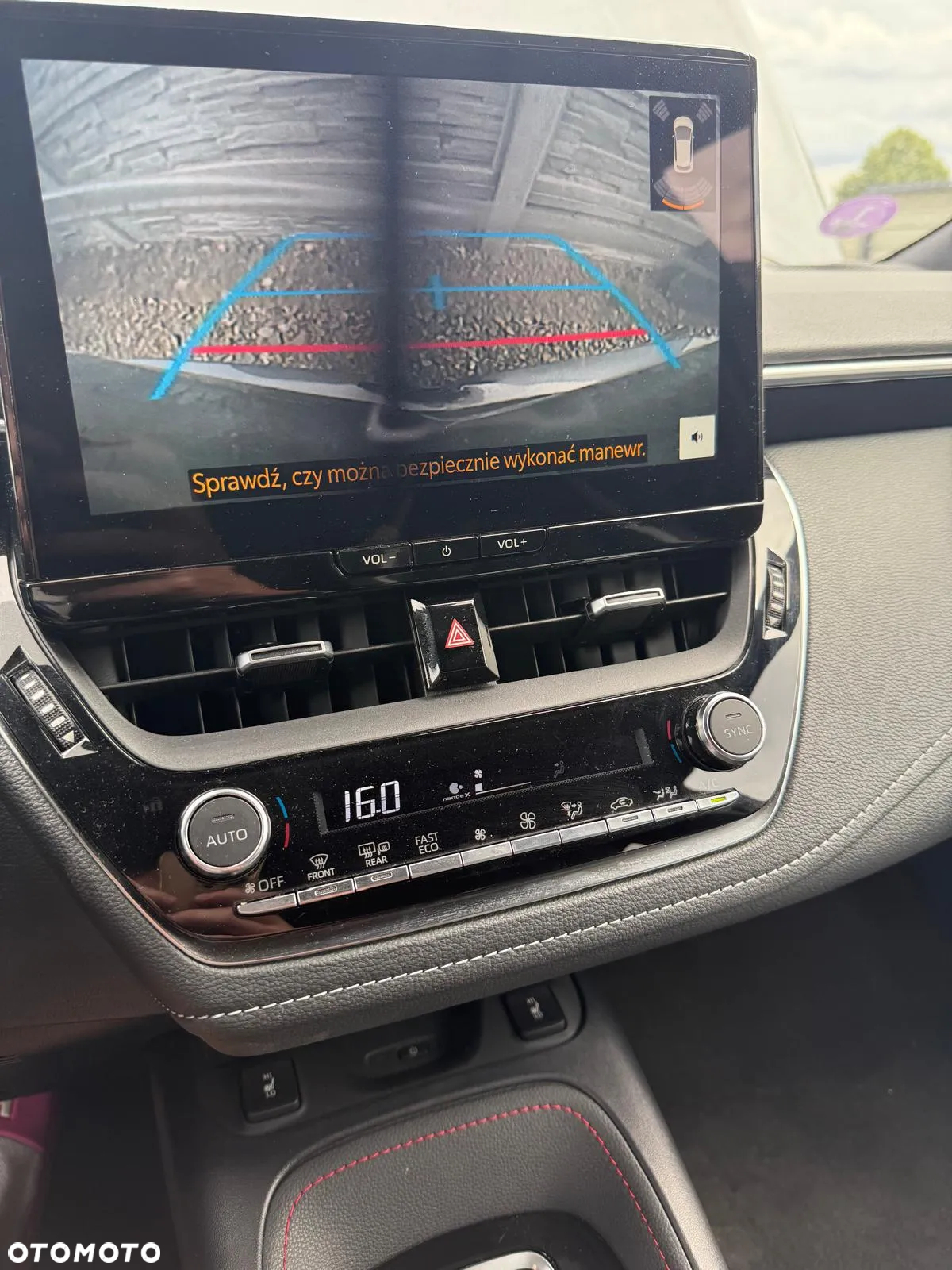 Toyota Corolla 2.0 Hybrid GR Sport - 13