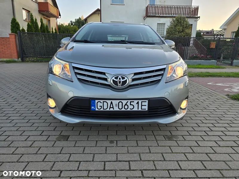 Toyota Avensis - 26