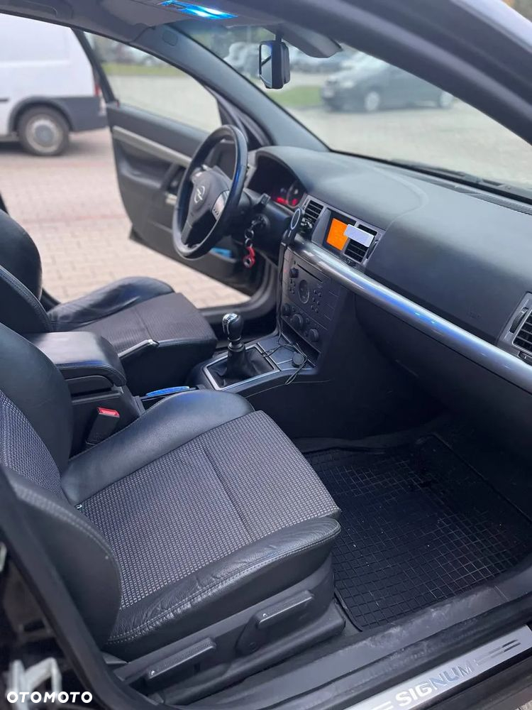 Opel Signum 2.2 - 17
