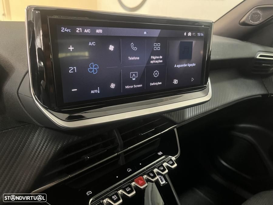 Peugeot 2008 1.2 PureTech Allure Pack - 16