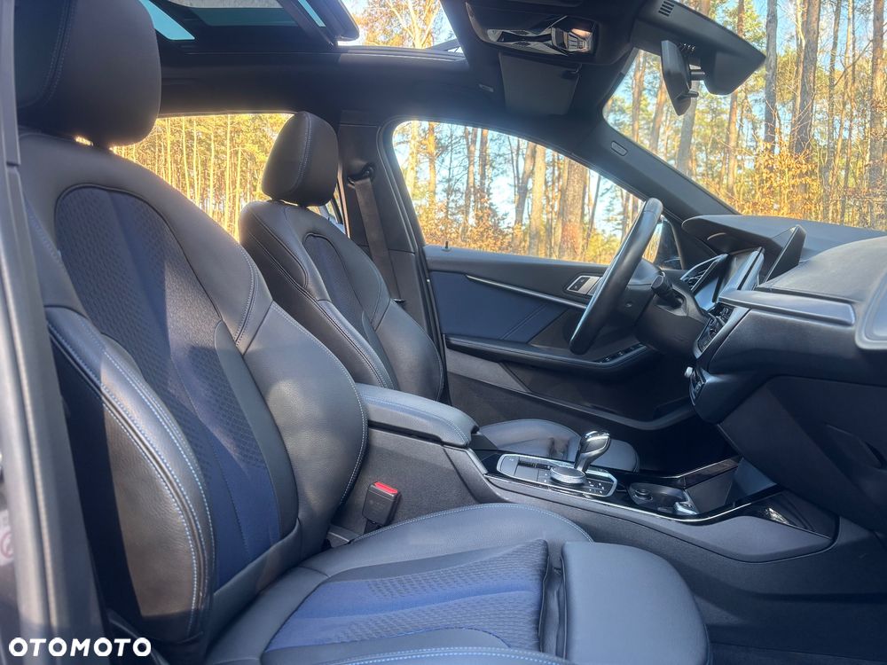 BMW Seria 1 - 22
