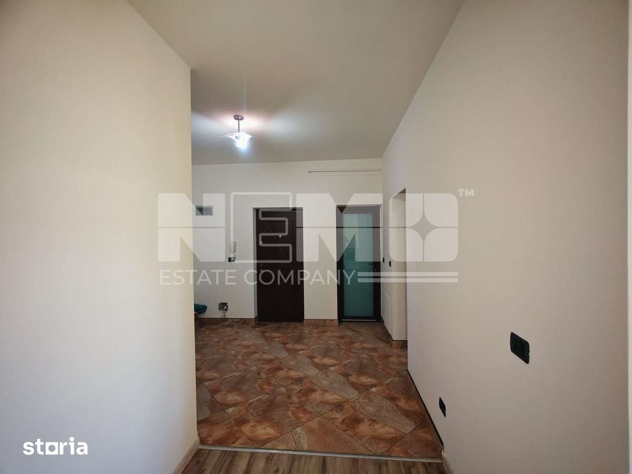 Apartament 3 camere | Central Radauti | 90 mp | Etaj 3 - Imagine principală: 4/10