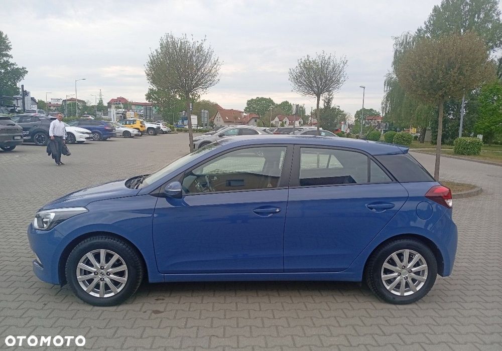 Hyundai i20 - 10