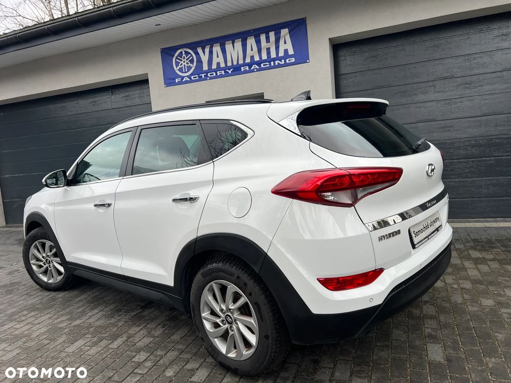 Hyundai Tucson 1.7 CRDI BlueDrive Style 2WD - 6