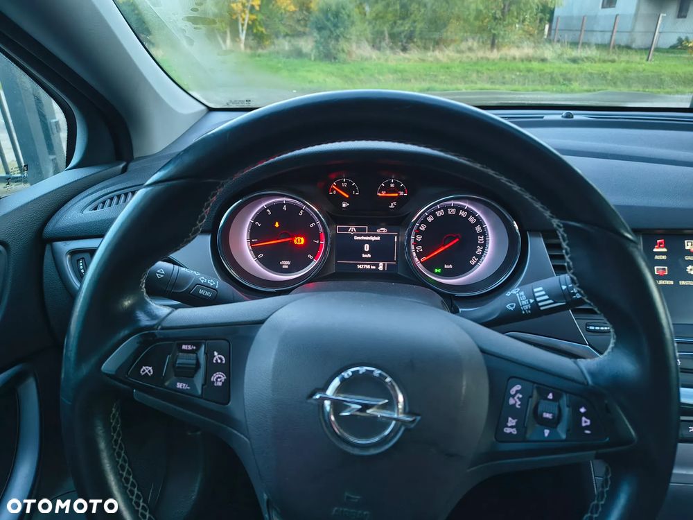 Opel Astra 1.4 T Elite - 17