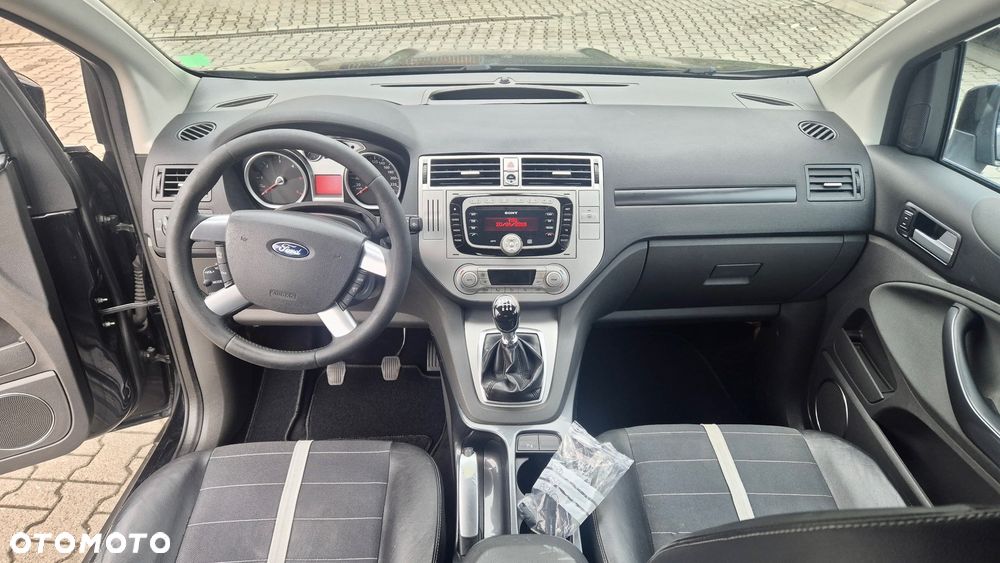 Ford Kuga - 7