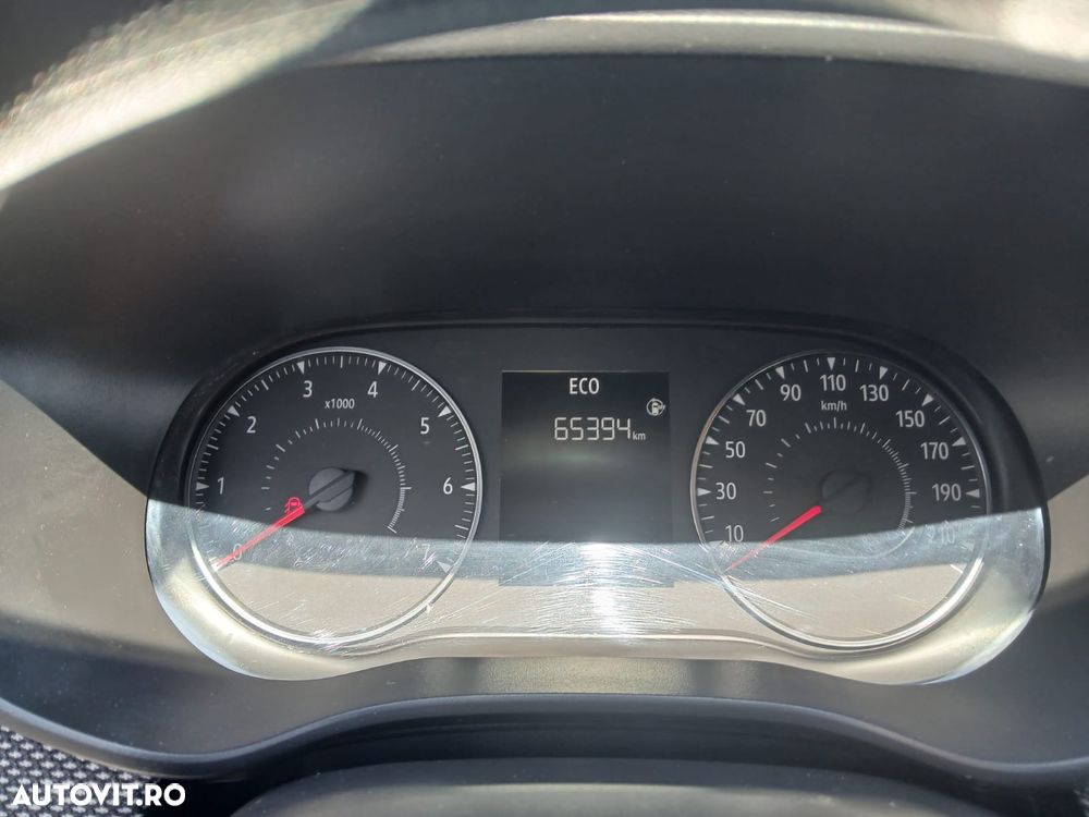 Dacia Sandero TCe 90 MT5 Comfort - 12