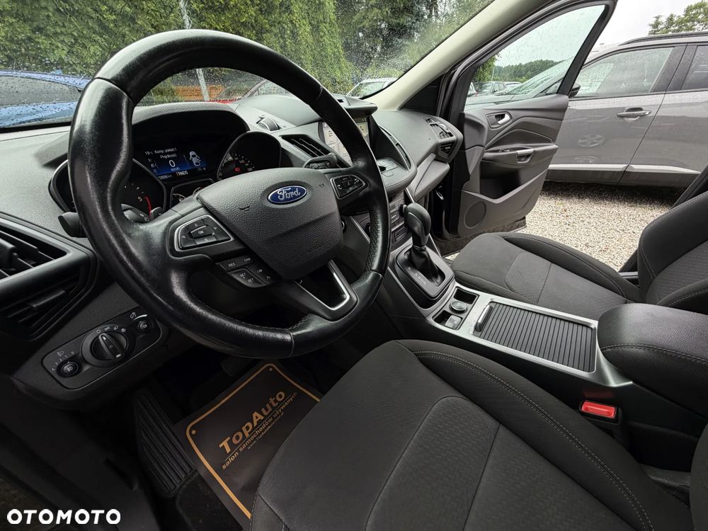 Ford Kuga 2.0 TDCi 2x4 Titanium - 19