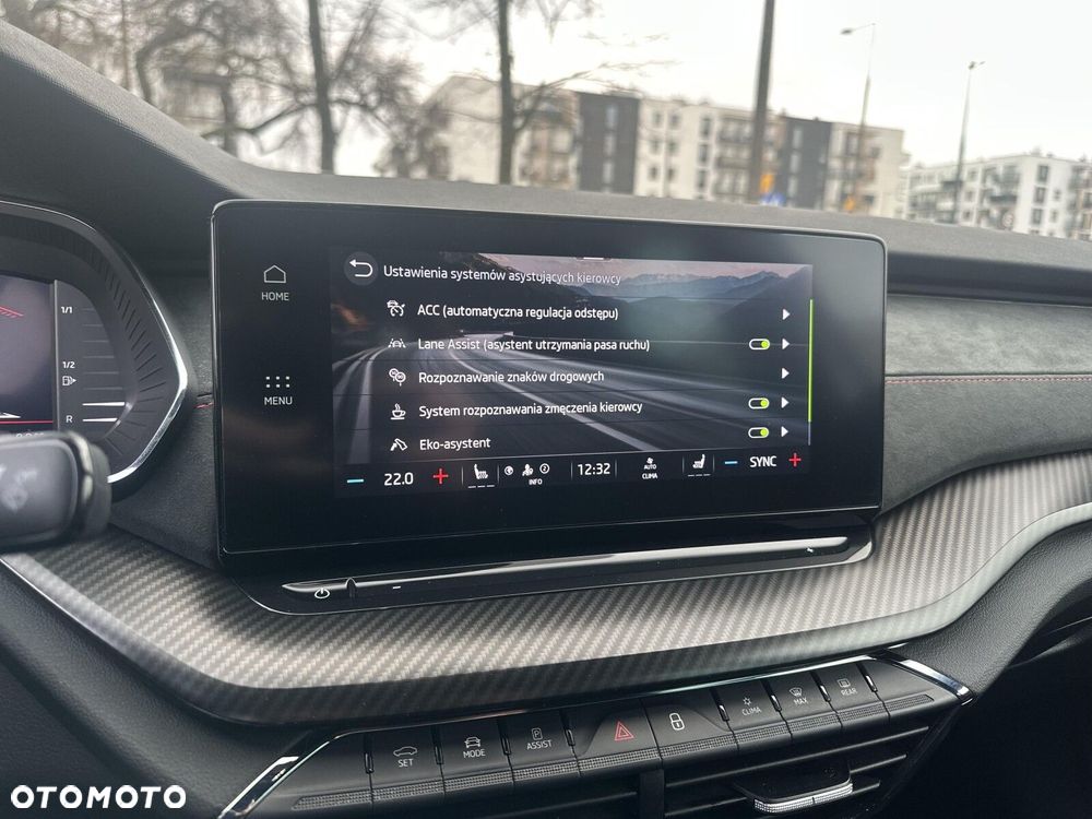 Skoda Octavia 2.0 TSI RS DSG - 21