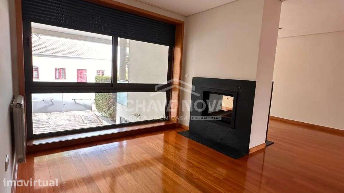 Moradia Geminada V3 c/ Garagem Box em Arcozelo - Grande imagem: 3/32