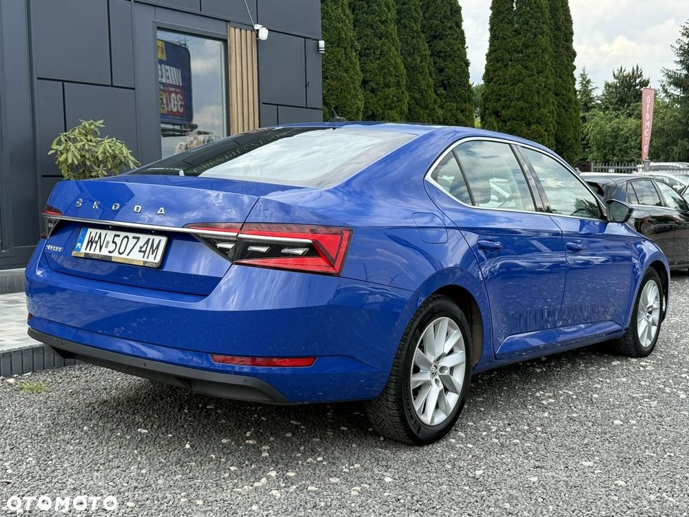 Skoda Superb 2.0 TDI SCR Ambition DSG - 10