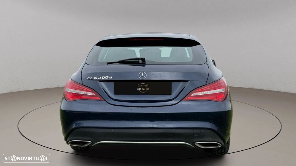 Mercedes-Benz CLA 200 - 3