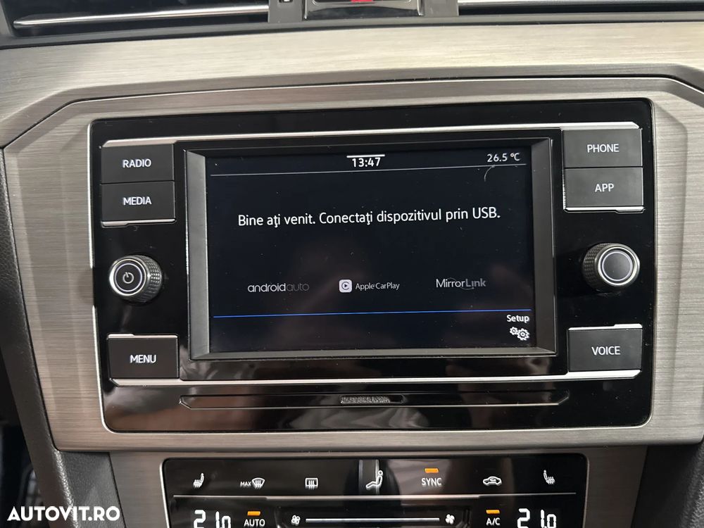 Volkswagen Passat - 19