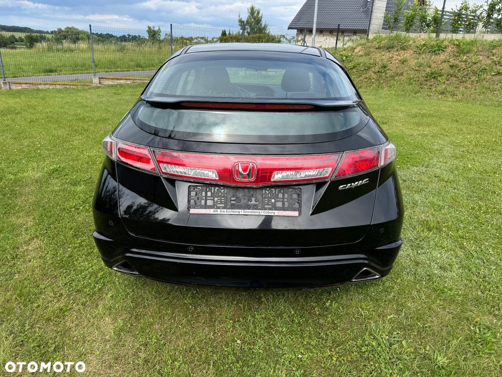 Honda Civic 1.8i-VTEC Sport - 10