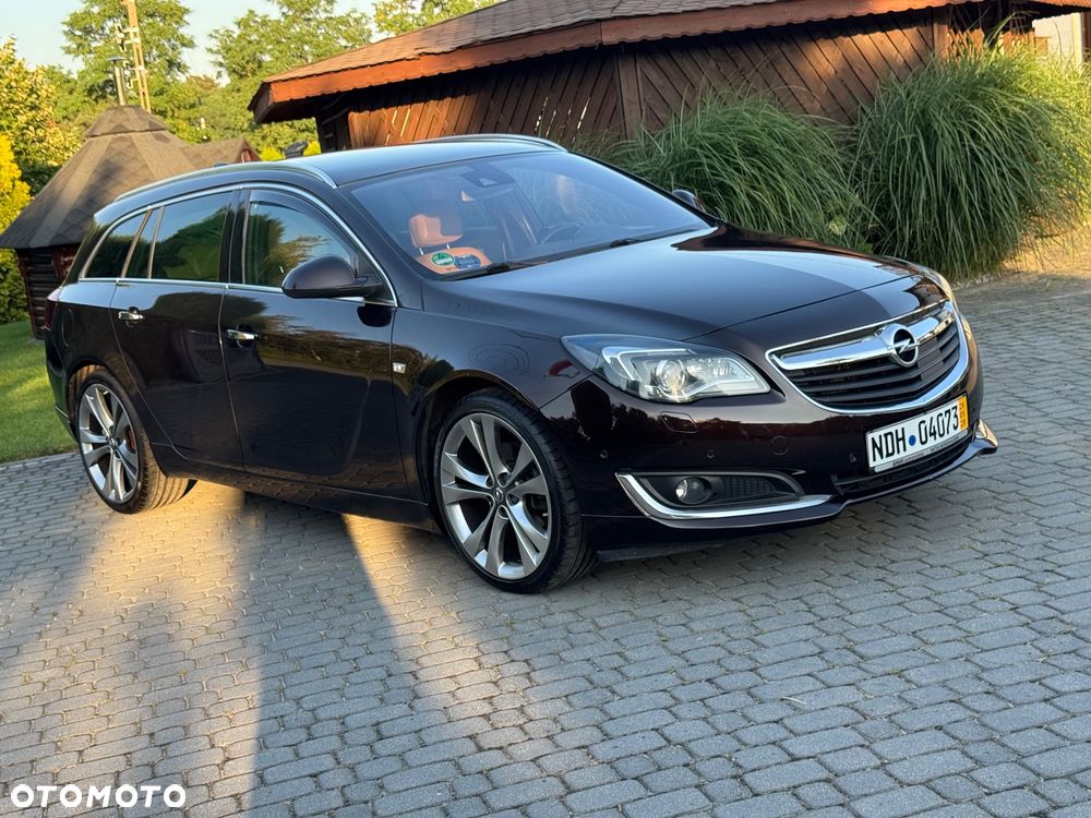 Opel Insignia - 1