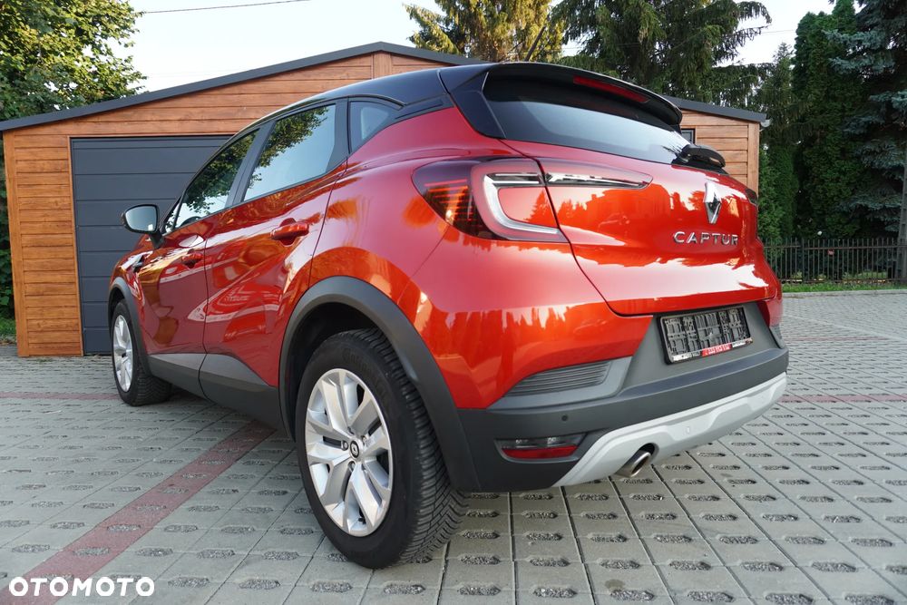 Renault Captur TCe Mild Hybrid 140 GPF TECHNO - 14
