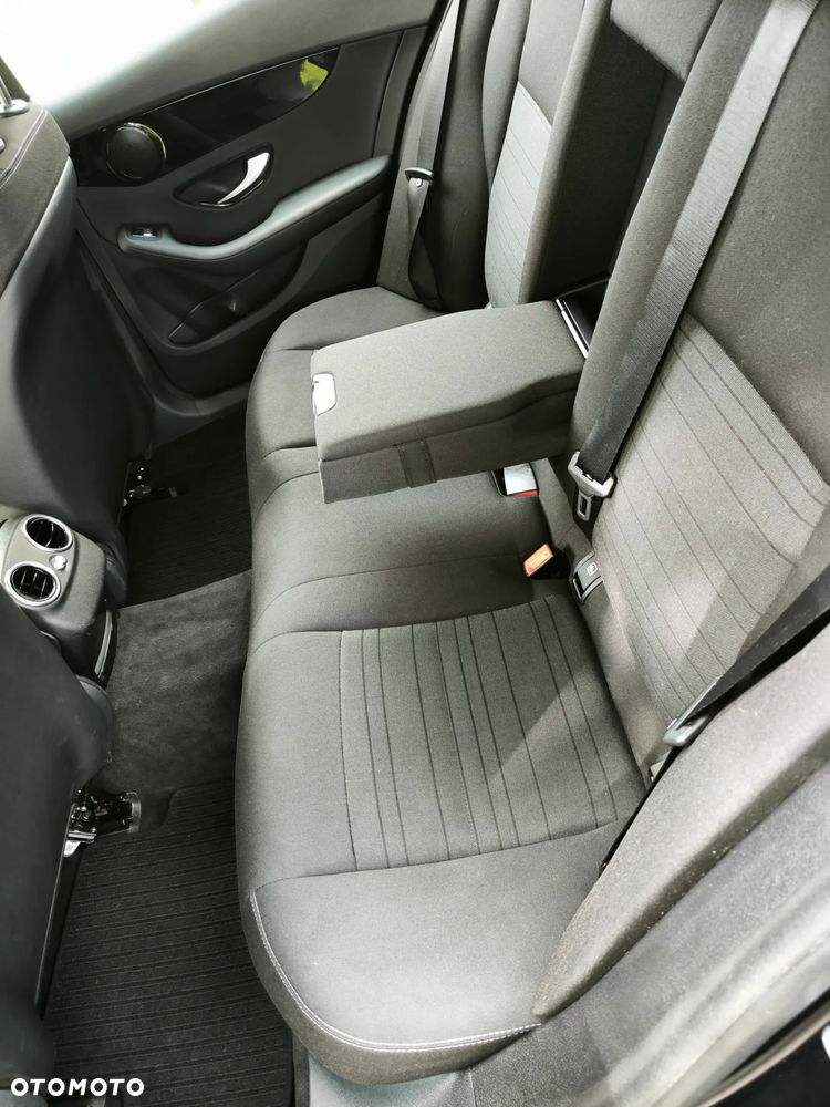 Mercedes-Benz Klasa C 200 d 9G-TRONIC - 13