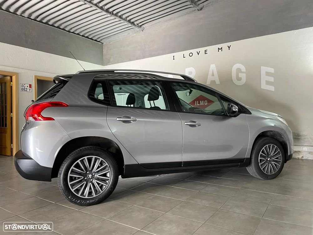 Peugeot 2008 - 4