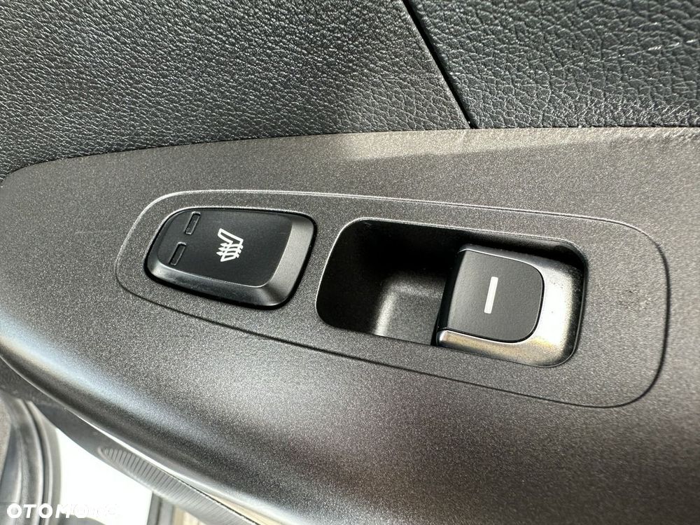 Kia Sportage 1.6 GDI L 2WD - 23