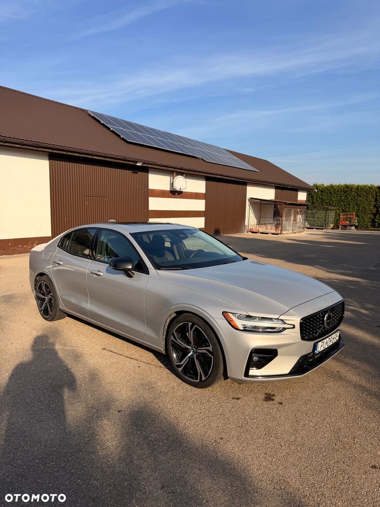 Volvo S60 2024 photo 4