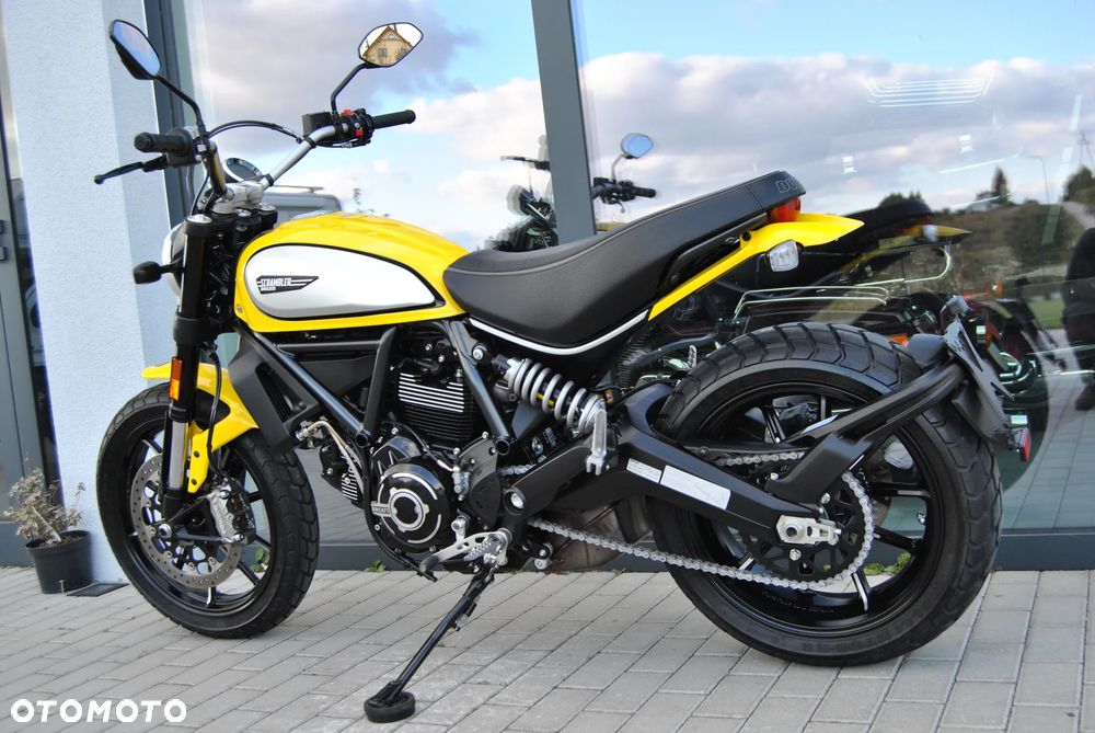 Ducati Scrambler - 40